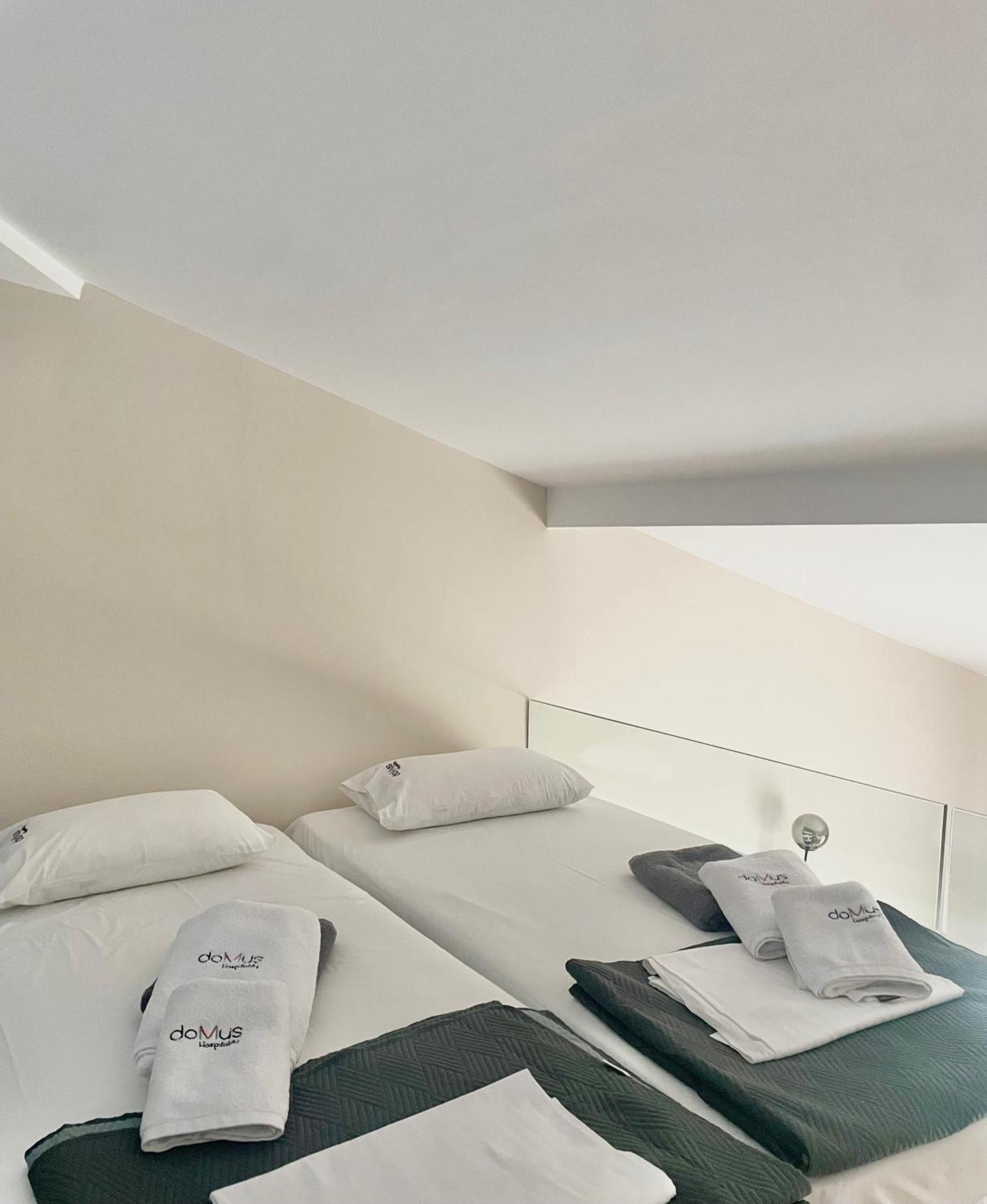 Aparthotel Domus Hospitality à Vourvourou Extérieur photo