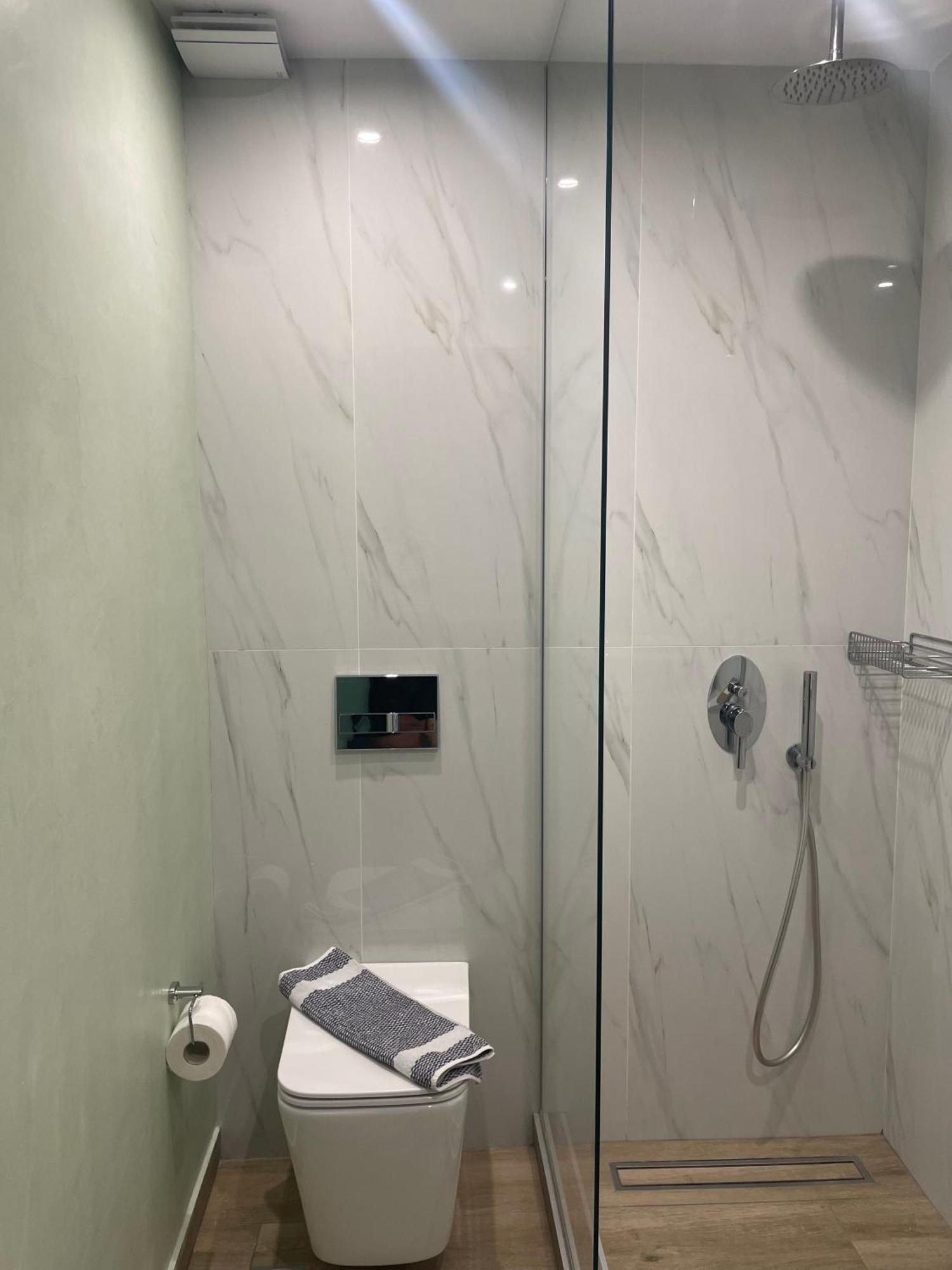 Aparthotel Domus Hospitality à Vourvourou Extérieur photo